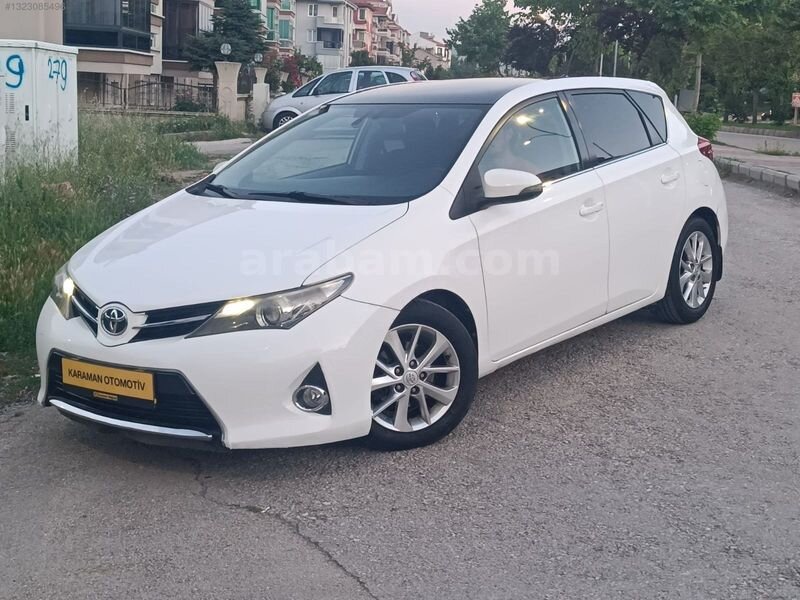 Galeriden Toyota Auris 1.4 D-4D Advance Skypack 2013 Model Afyonkarahisar 193.000 km Beyaz