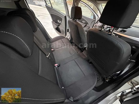2013 OTOMATİK MEGAN 3