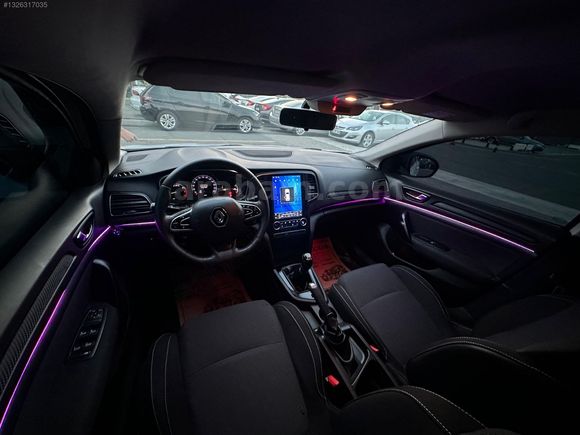 2019 MODEL MEGAN 4 HATASIZ TESLA EKRAN 1.6 L.P.G Lİ