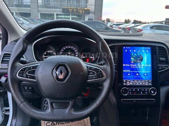 2019 MODEL MEGAN 4 HATASIZ TESLA EKRAN 1.6 L.P.G Lİ