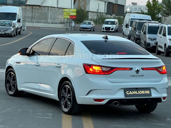 2019 MODEL MEGAN 4 HATASIZ TESLA EKRAN 1.6 L.P.G Lİ