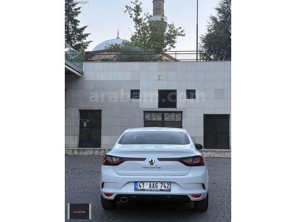 FULL SERVIS BAKIMLI TAKAS OLUR