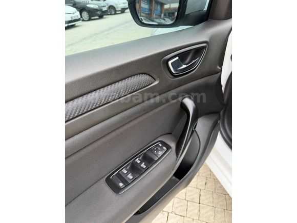 HATASIZ MEGANE 1.6 BENZİN/LPĞ BAKIMLI