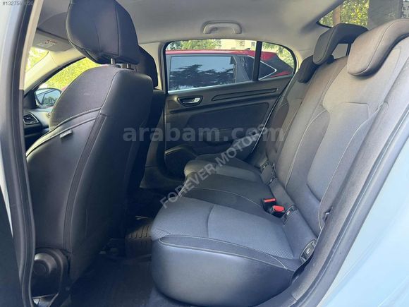 FOREVER'DAN RENAULT MEGANE
