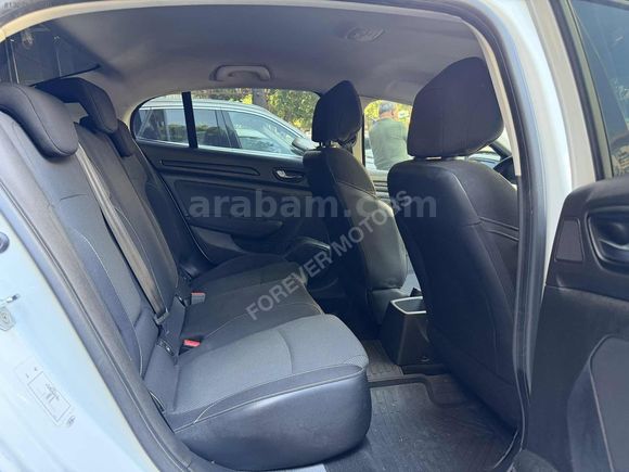 FOREVER'DAN RENAULT MEGANE