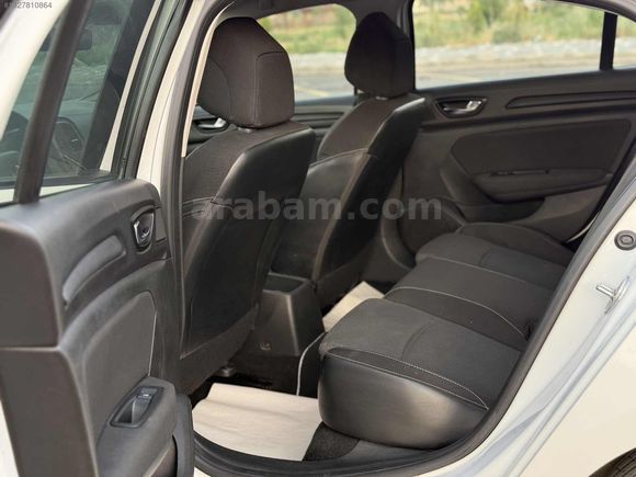 2017 MOD MEGANE 1.6 JOY BENZİN LPG 160.000 KMDE HATASIZ BOYASIZ
