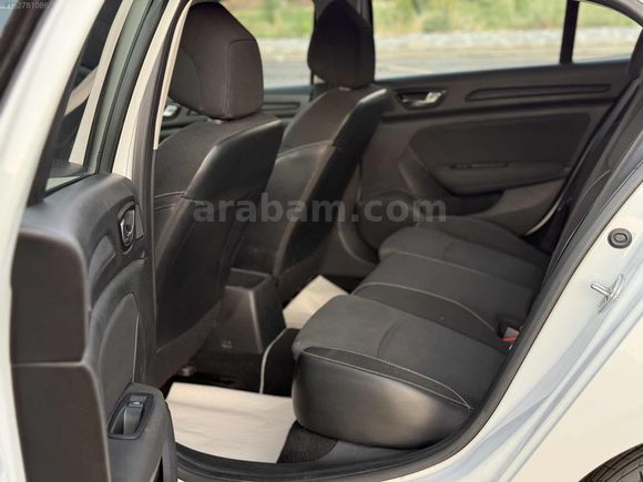 2017 MOD MEGANE 1.6 JOY BENZİN LPG 160.000 KMDE HATASIZ BOYASIZ