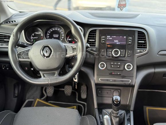 2017 MOD MEGANE 1.6 JOY BENZİN LPG 160.000 KMDE HATASIZ BOYASIZ