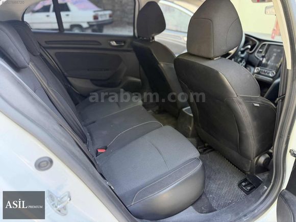 -ASİL PREMİUM-2017 RENAULT MEGANE 1.6 JOY 88.KM TESLA EKRAN