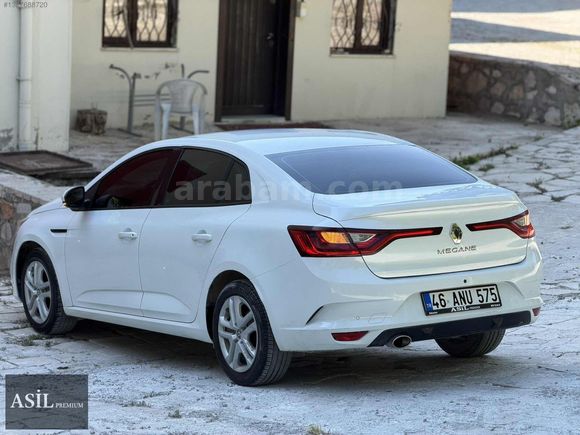 -ASİL PREMİUM-2017 RENAULT MEGANE 1.6 JOY 88.KM TESLA EKRAN
