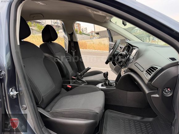 2017 RENAULT MEGANE 1.6 JOY ** TESLA EKRANLI **