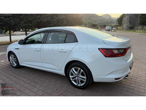 2017 MODEL HATASIZ BOYASIZ DEĞİŞENSİZ RENAULT MEGANE 4 DÜŞÜK KM.