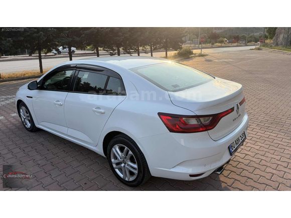2017 MODEL HATASIZ BOYASIZ DEĞİŞENSİZ RENAULT MEGANE 4 DÜŞÜK KM.