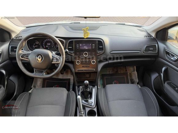 2017 MODEL HATASIZ BOYASIZ DEĞİŞENSİZ RENAULT MEGANE 4 DÜŞÜK KM.