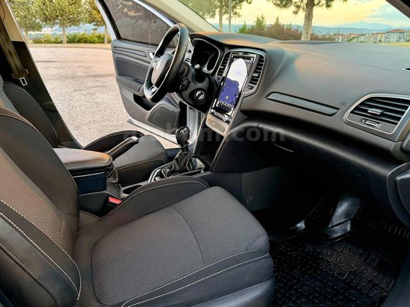 2019 MODEL RENAULT MEGANE 1.6 JOY TESLA EKRAN HATASIZ