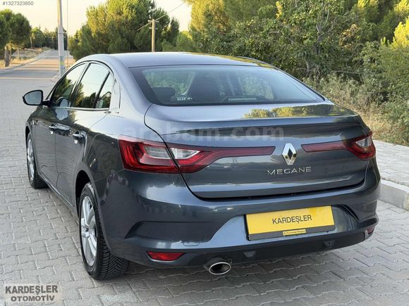 HATASIZ BOYASIZ HASAR KAYITSIZ 76 BIN KM CAM GİBİ