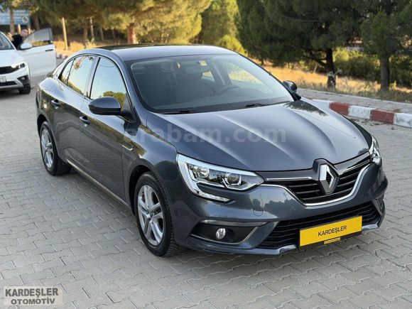 HATASIZ BOYASIZ HASAR KAYITSIZ 76 BIN KM CAM GİBİ