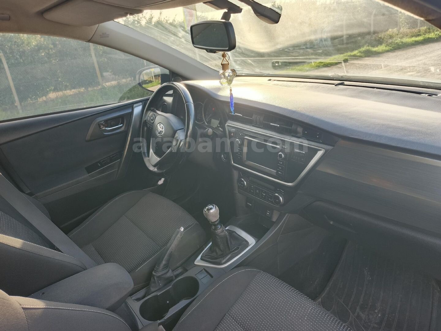Sahibinden Toyota Auris 1.4 D-4D Advance 2013 Model 7