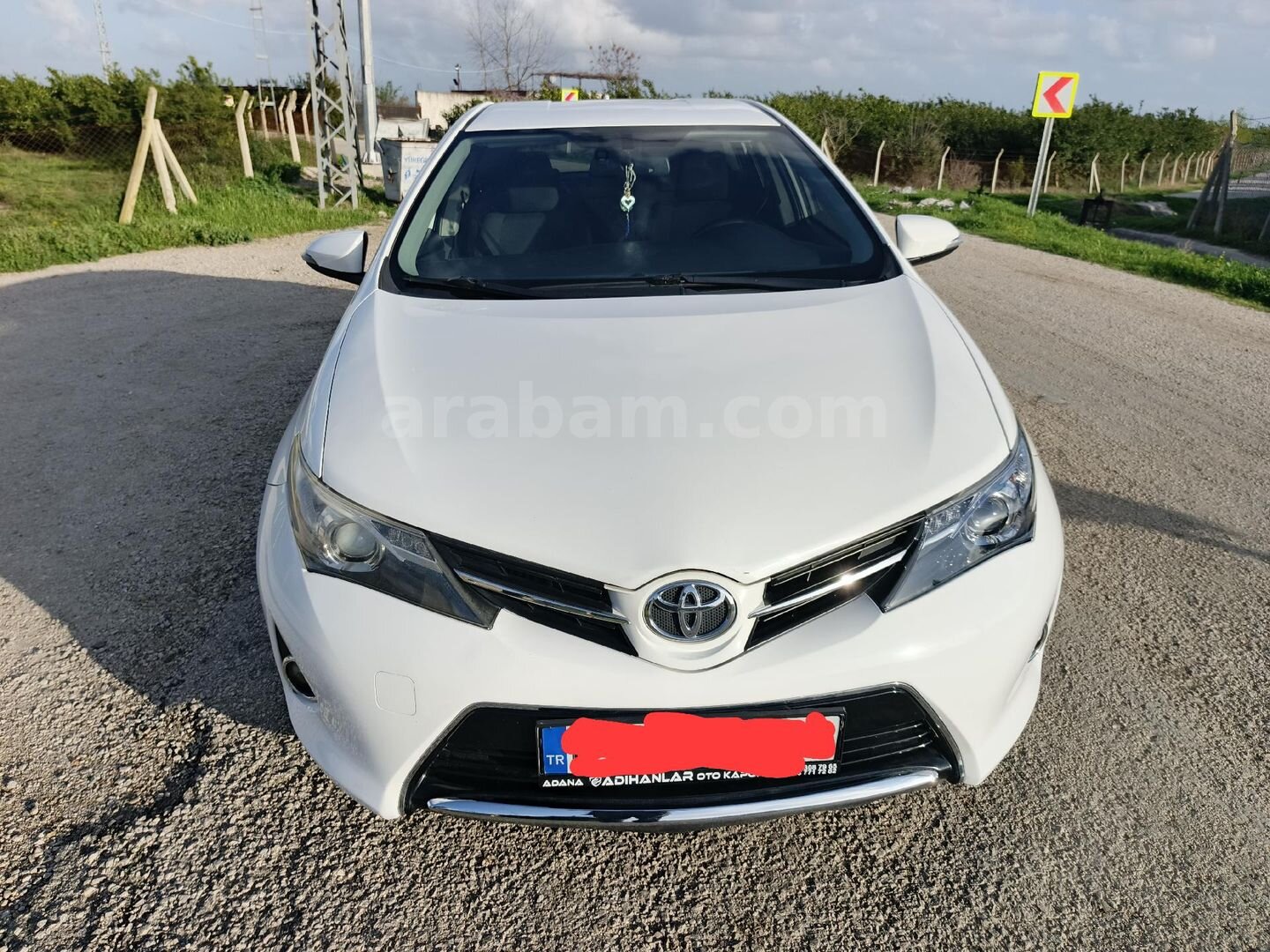 Sahibinden Toyota Auris 1.4 D-4D Advance 2013 Model 3
