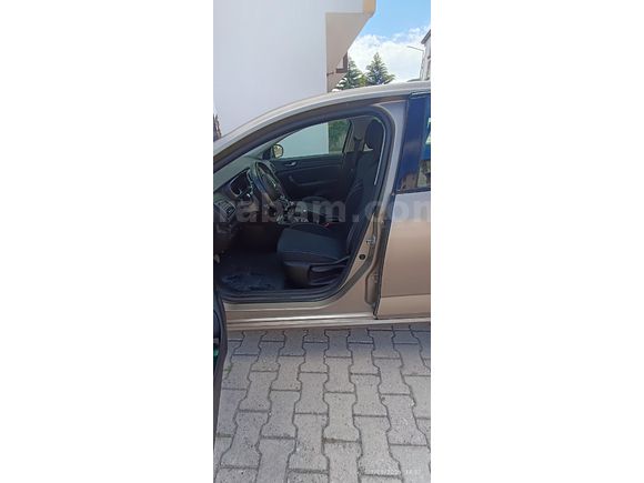 Sahibinden Renault Megane 1.6 Joy 2016 Model
