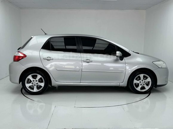BİRİNCİ SINIF 2012 AURİS 132.000 KM MANUEL