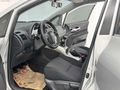 BİRİNCİ SINIF 2012 AURİS 132.000 KM MANUEL