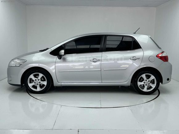 BİRİNCİ SINIF 2012 AURİS 132.000 KM MANUEL