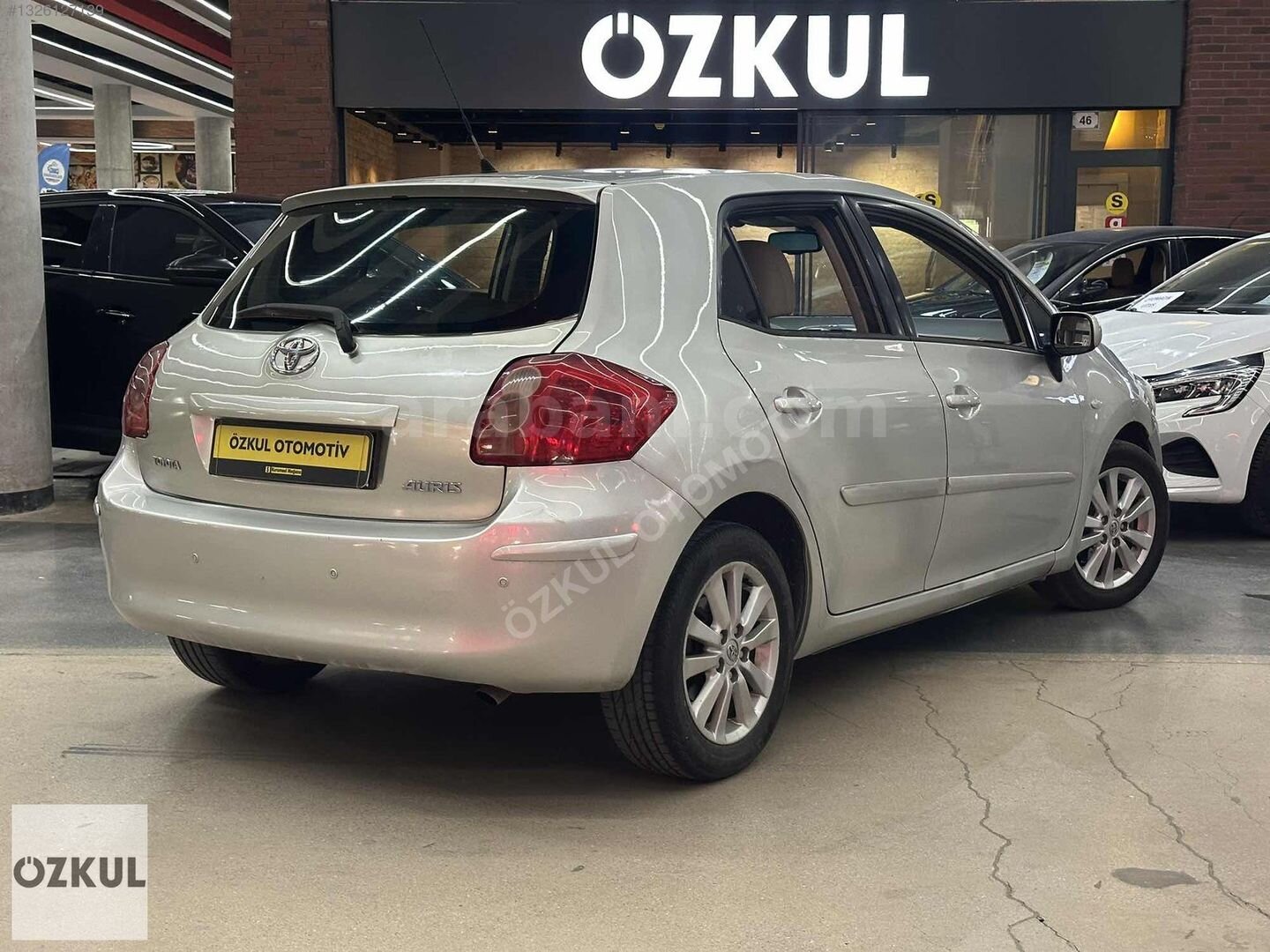 Galeriden Toyota Auris 1.6 Elegant 2009 Model Ankara 165.000 km Gri 5