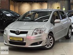 ÖZKUL OTOMOTİV'DEN 2009 TOYOTA AURİS 1.6 ELEGANT OTOMATİK