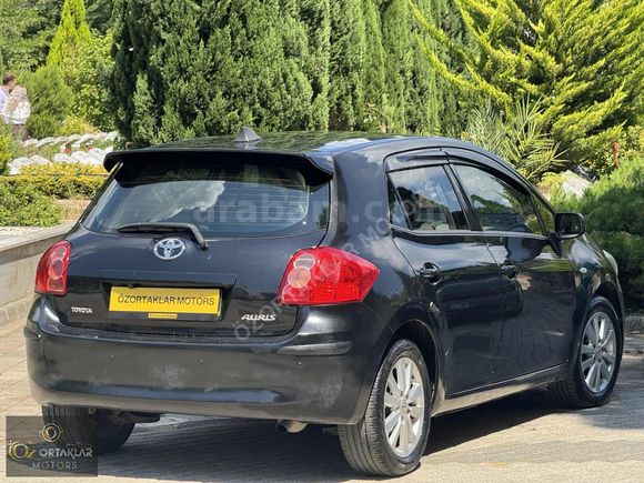 ÖZORTAKLAR'DAN 2008 AURIS ELEGANT 175 BİN KM DEĞİŞENSİZ FULL