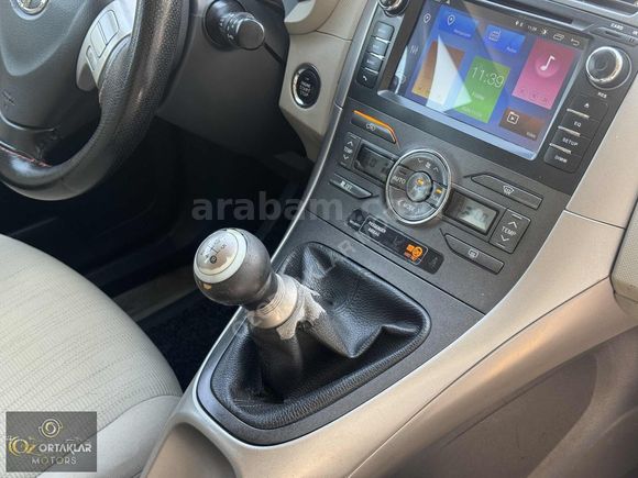 ÖZORTAKLAR'DAN 2008 AURIS ELEGANT 175 BİN KM DEĞİŞENSİZ FULL