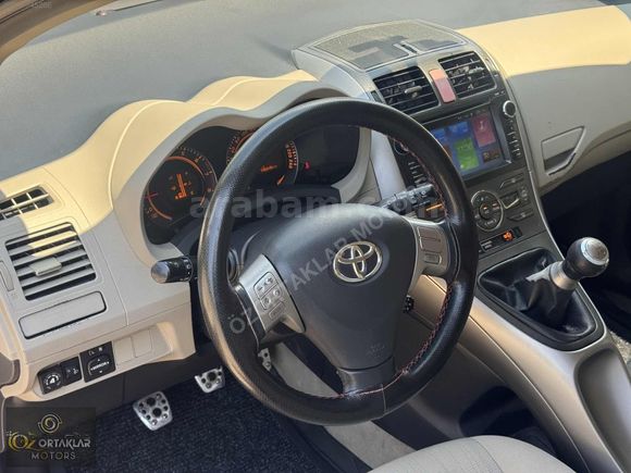 ÖZORTAKLAR'DAN 2008 AURIS ELEGANT 175 BİN KM DEĞİŞENSİZ FULL