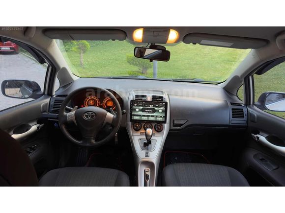 OTOMATİK VİTES AURIS PIRIL PIRIL