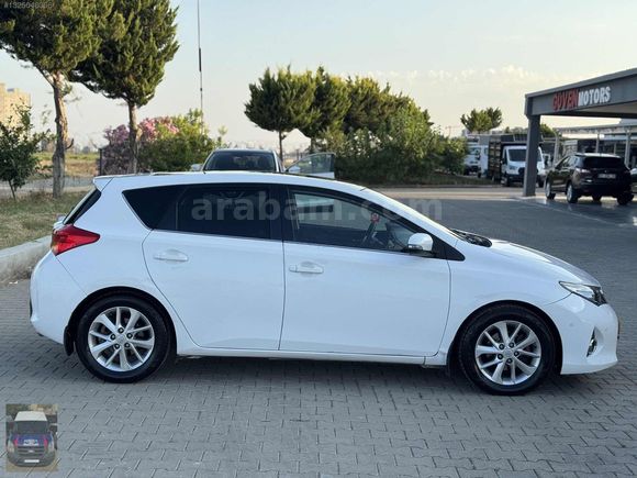 2013 AURİS 1.6 OTOMATİK PREMİUM
