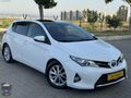2013 AURİS 1.6 OTOMATİK PREMİUM