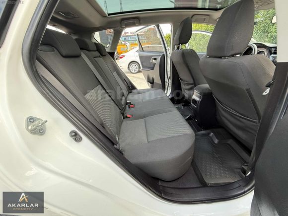 2013 MODEL BOYASIZ CAM TAVAN GERİ GÖRÜŞ 1.6 ADVANCE SKY OTOMATİK