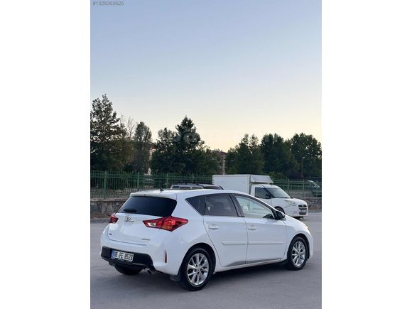 ZEYMİR DEN 2013 2014 ÇIKIŞLI AURİS