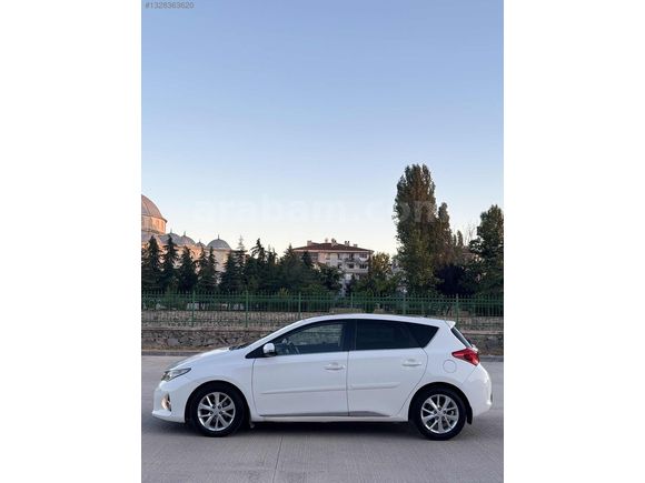 ZEYMİR DEN 2013 2014 ÇIKIŞLI AURİS