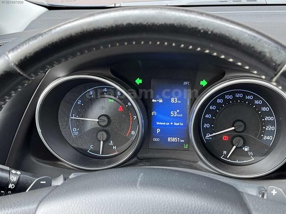İLK TESCİL EMSALSİZ KM 85000 AURİS 2017 CAM TAVAN KATLANIR AYNA