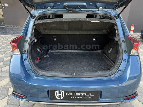 İLK TESCİL EMSALSİZ KM 85000 AURİS 2017 CAM TAVAN KATLANIR AYNA