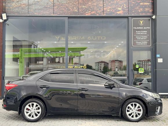 2015-TOYOTA-COROLLA-1.6 ADVENCE-EMSALSİZ-175'BİN KM