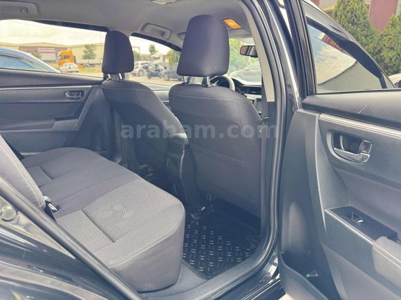 2015-TOYOTA-COROLLA-1.6 ADVENCE-EMSALSİZ-175'BİN KM