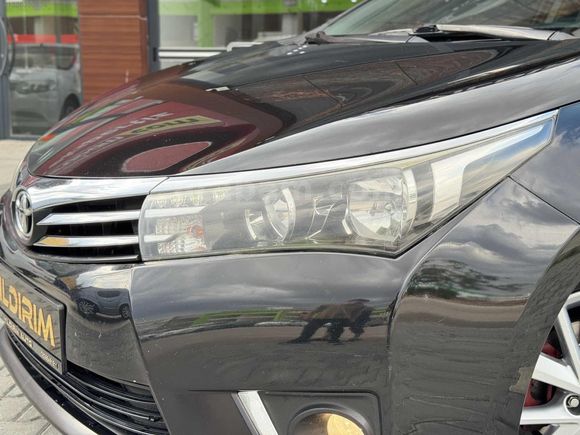 2015-TOYOTA-COROLLA-1.6 ADVENCE-EMSALSİZ-175'BİN KM