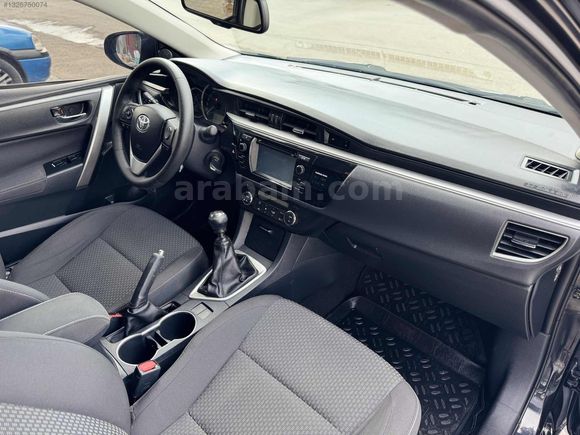 2015-TOYOTA-COROLLA-1.6 ADVENCE-EMSALSİZ-175'BİN KM