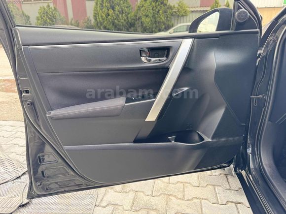 2015-TOYOTA-COROLLA-1.6 ADVENCE-EMSALSİZ-175'BİN KM
