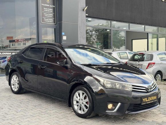 2015-TOYOTA-COROLLA-1.6 ADVENCE-EMSALSİZ-175'BİN KM
