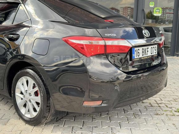2015-TOYOTA-COROLLA-1.6 ADVENCE-EMSALSİZ-175'BİN KM