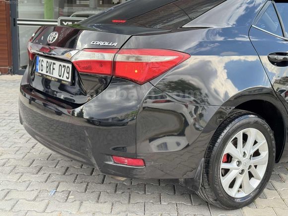 2015-TOYOTA-COROLLA-1.6 ADVENCE-EMSALSİZ-175'BİN KM