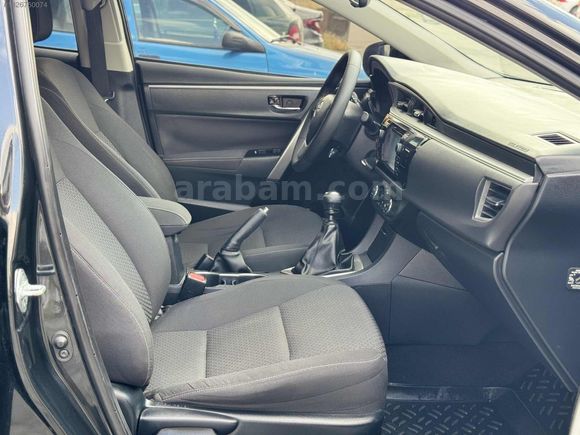 2015-TOYOTA-COROLLA-1.6 ADVENCE-EMSALSİZ-175'BİN KM