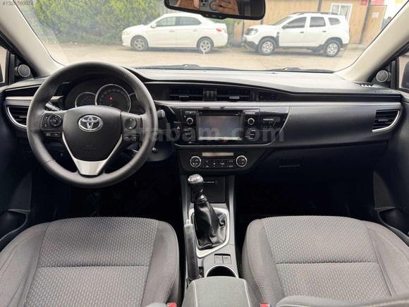 2015-TOYOTA-COROLLA-1.6 ADVENCE-EMSALSİZ-175'BİN KM